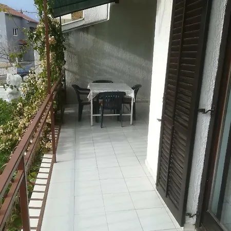 Mid Razinska 41 Brodarica Kod Sibenika Apartment