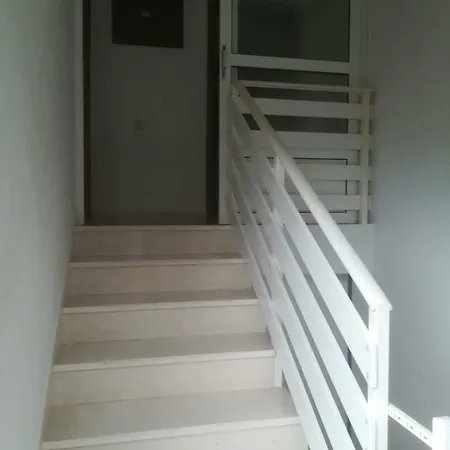 Mid Razinska 41 Brodarica Kod Sibenika
