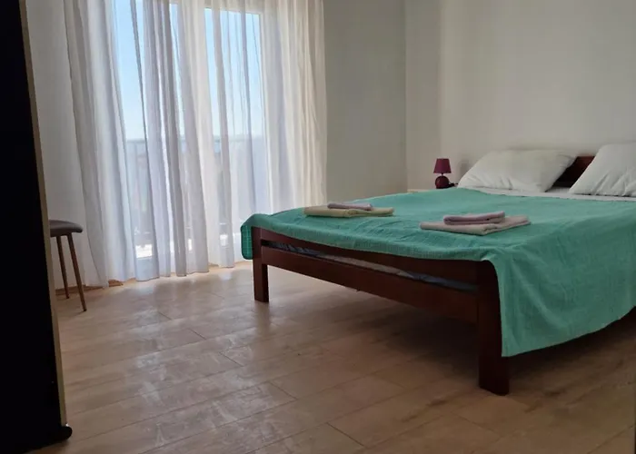 Mid 아파트 Razine